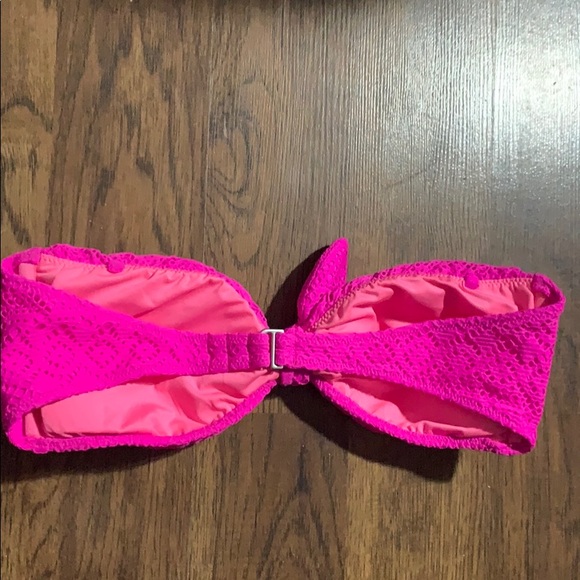 Victoria’s Secret bikini top - Picture 2 of 3